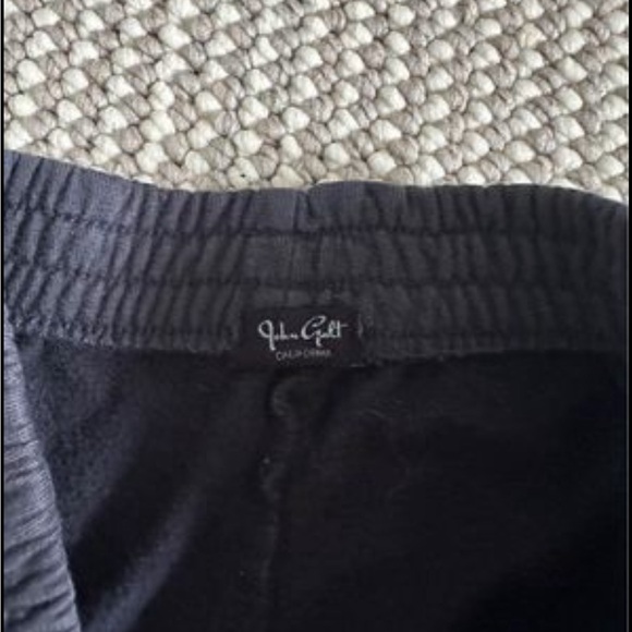 super cute and comfy Brandy Melville John Galt Malibu navy joggers withe pockets - Picture 2 of 4